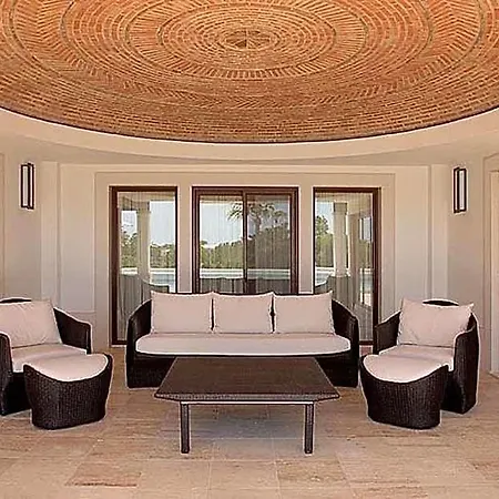 Olhos De Agua Sleeps 8 Pool Air Con Wifi *
