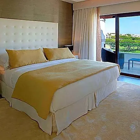 Villa Olhos De Agua Sleeps 8 Pool Air Con Wifi Albufeira